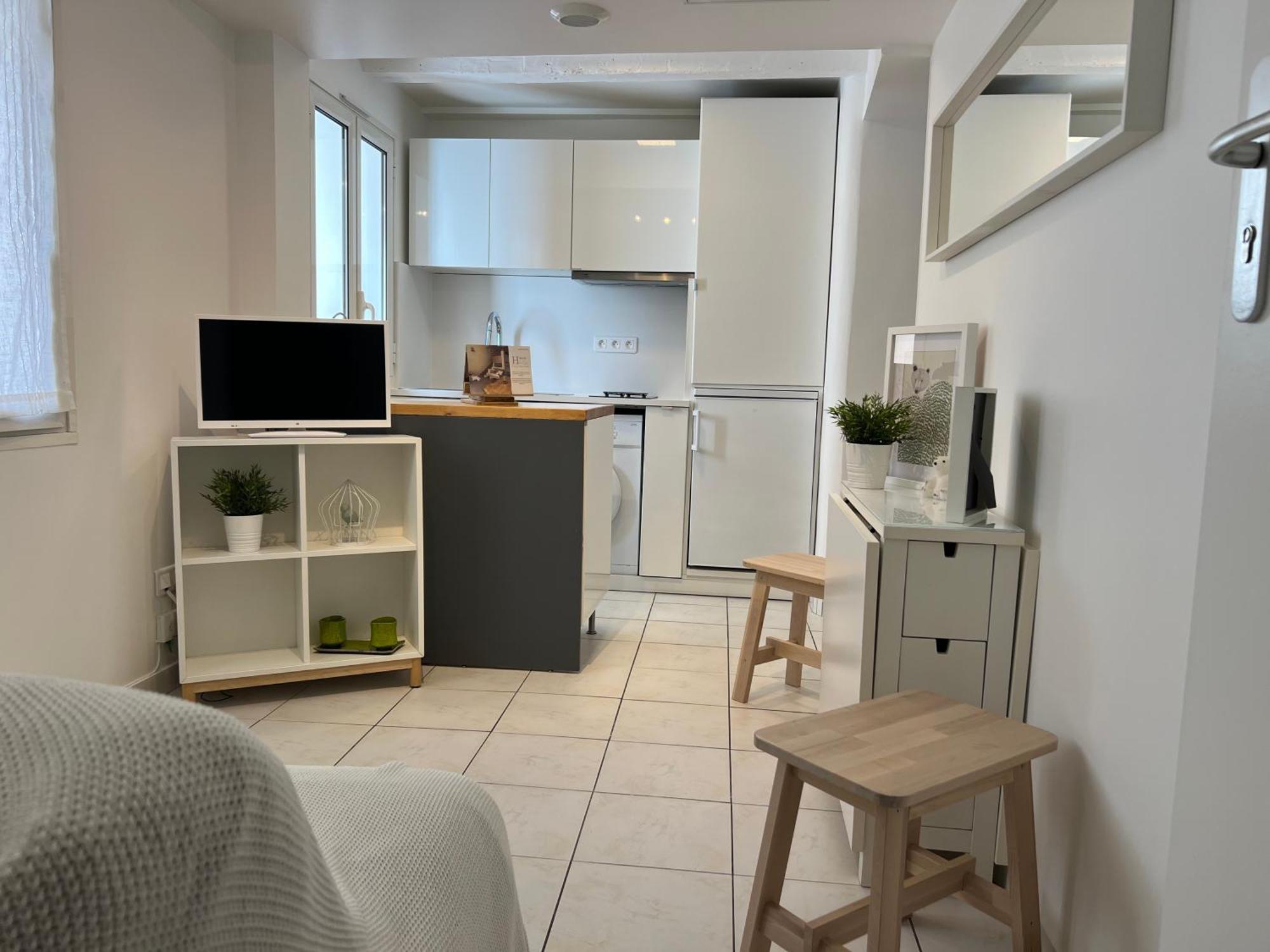 La Taniere De L'Ours Blanc Aubagne-Cassis-Aix En Provence Apartman Kültér fotó